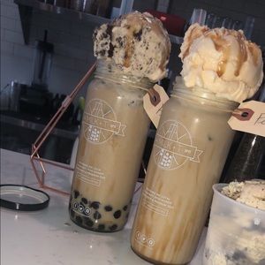 Meet your Posher, Stella